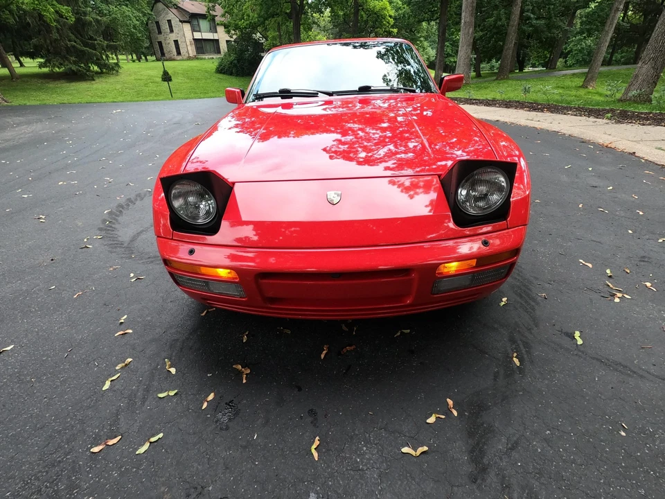 1986 Porsche 944 Turbo - Image 11 of 31
