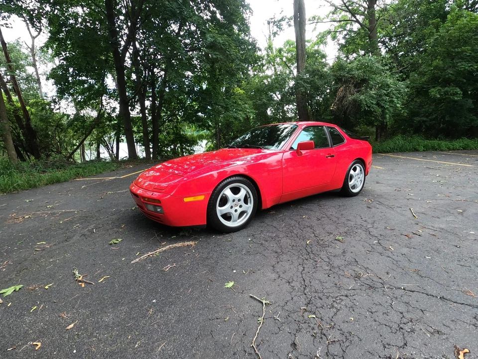 1986 Porsche 944 Turbo - Image 5 of 31