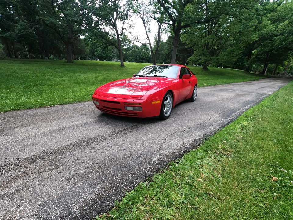 1986 Porsche 944 Turbo - Image 6 of 31