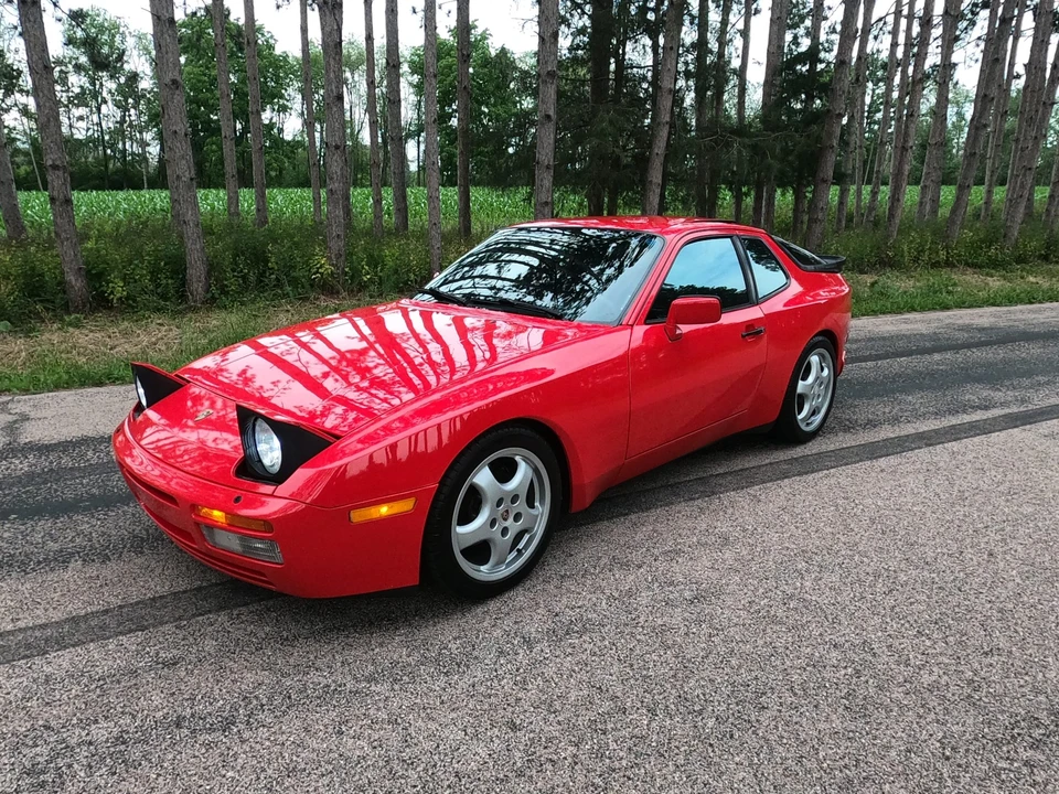 1986 Porsche 944 Turbo - Image 3 of 31