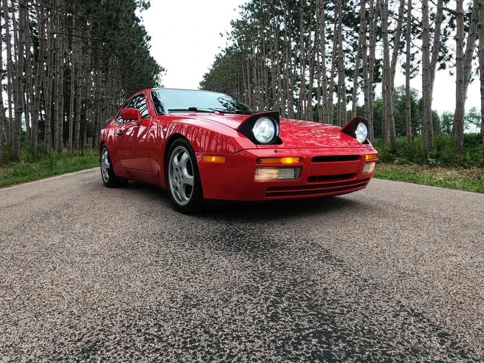 1986 Porsche 944 Turbo - Image 24 of 31
