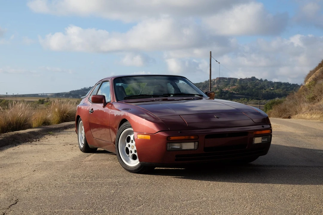 1986 Porsche 944 Turbo - Image 13 of 31