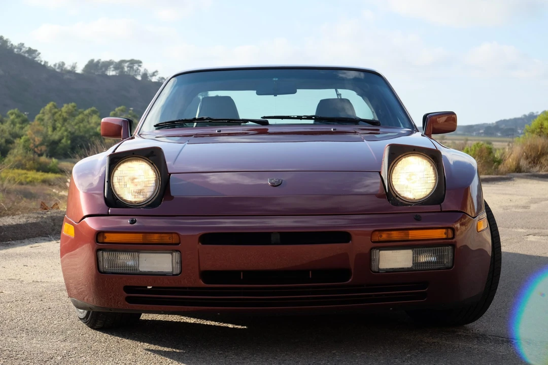 1986 Porsche 944 Turbo - Image 8 of 31