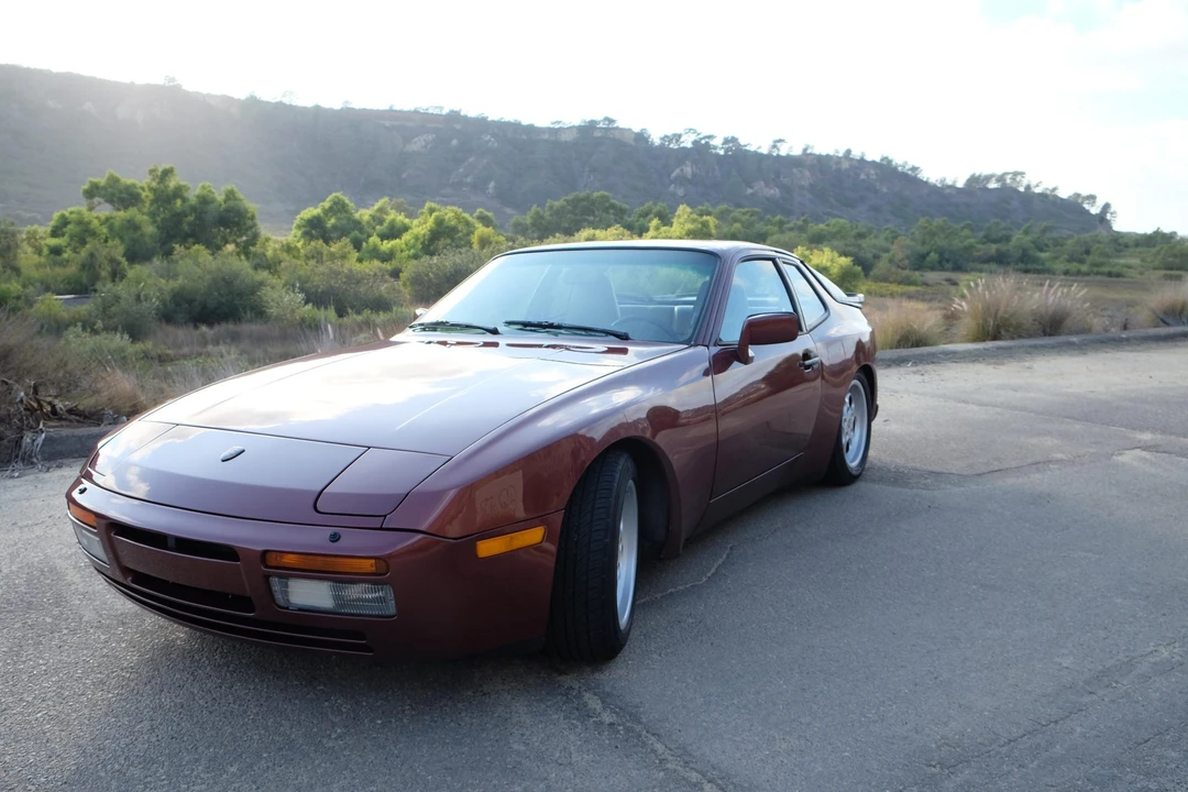 1986 Porsche 944 Turbo - Image 23 of 31
