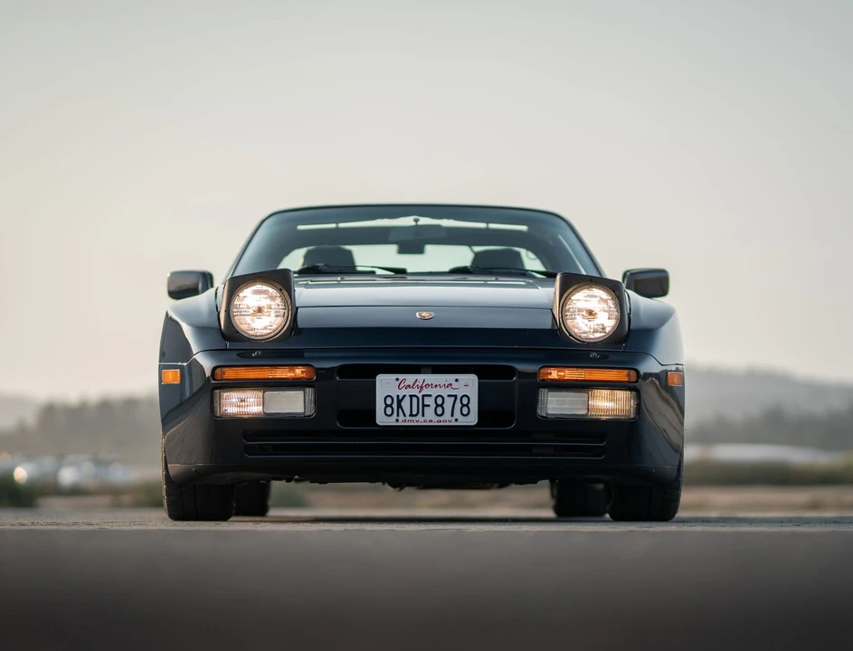 1986 Porsche 944 Turbo - Image 28 of 31