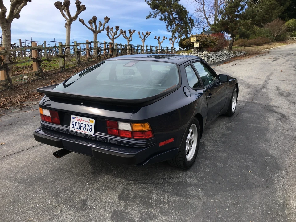 1986 Porsche 944 Turbo - Image 19 of 31