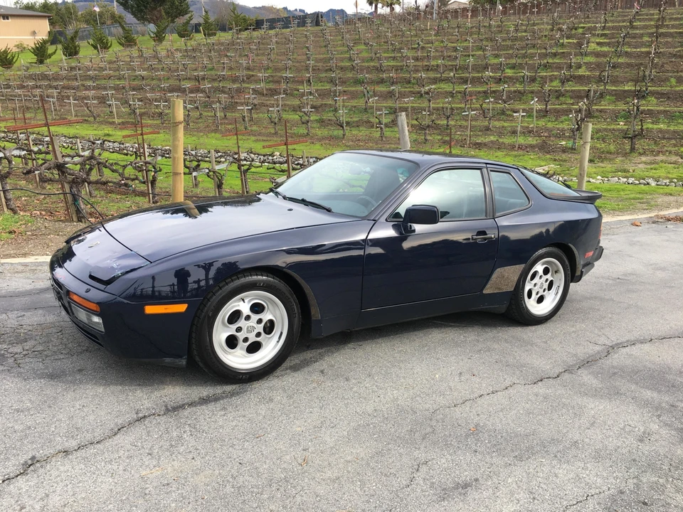 1986 Porsche 944 Turbo - Image 9 of 31