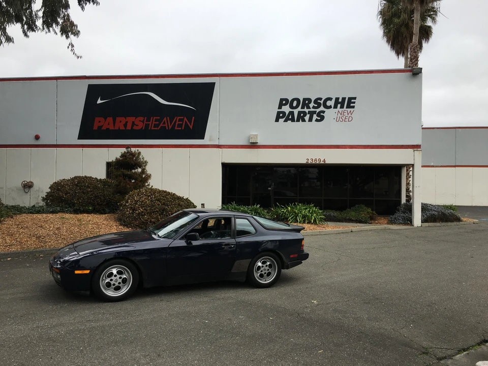 1986 Porsche 944 Turbo - Image 27 of 31