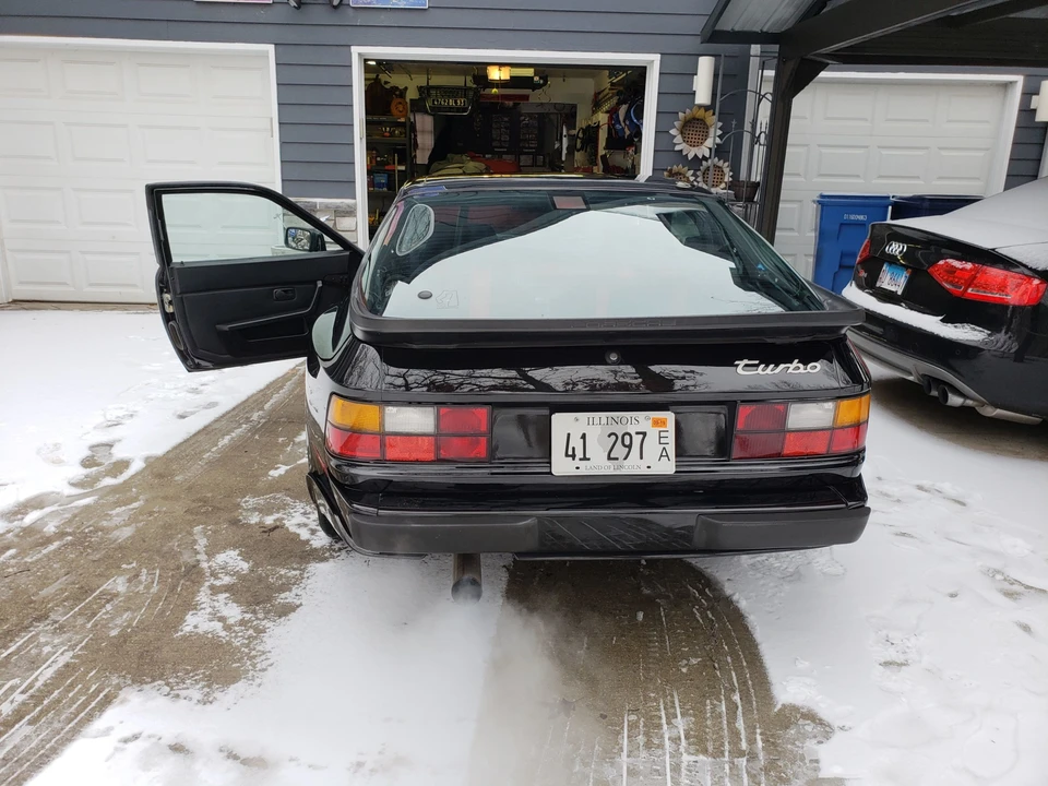 1986 Porsche 944 Turbo - Image 26 of 31