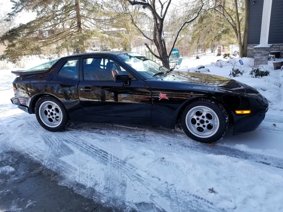 1986 Porsche 944 Turbo - Image 10 of 31