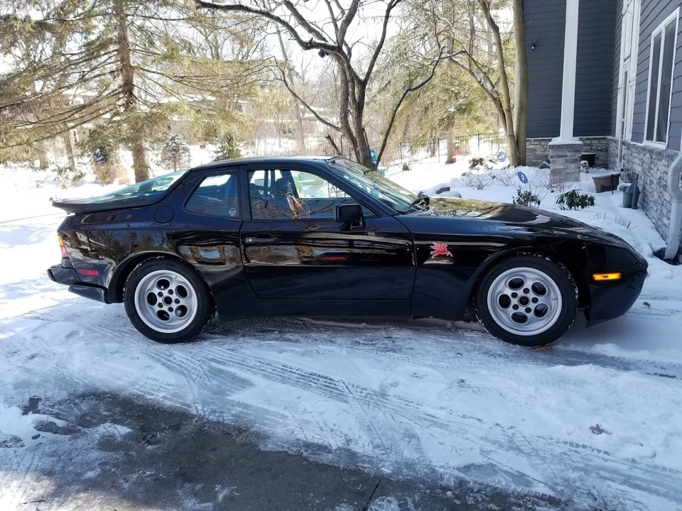 1986 Porsche 944 Turbo - Image 9 of 31