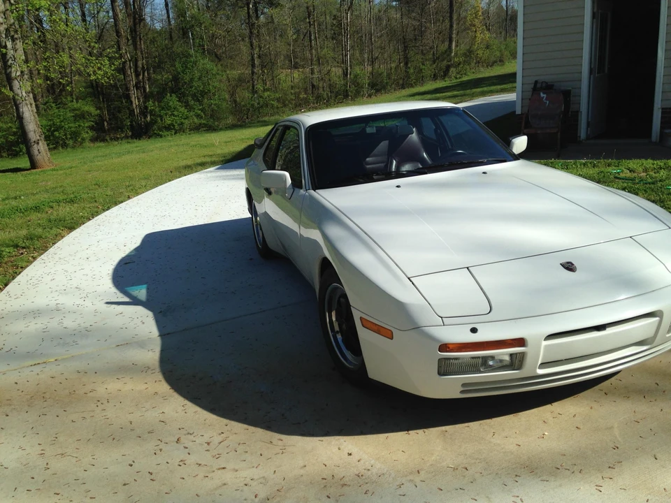 1986 Porsche 944 Turbo - Image 9 of 31