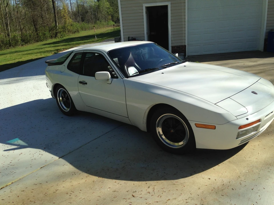 1986 Porsche 944 Turbo - Image 8 of 31