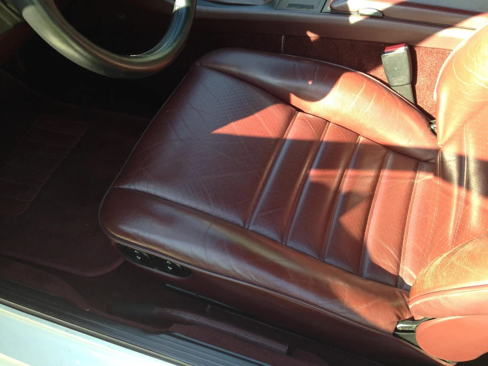 1986 Porsche 944 Turbo - Image 28 of 31