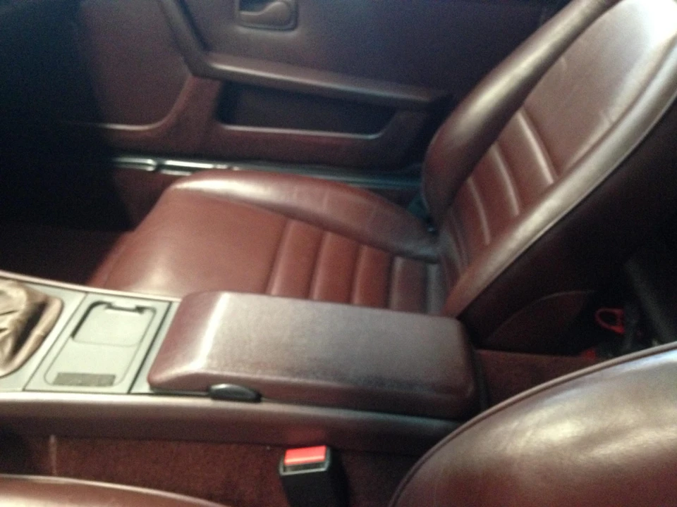 1986 Porsche 944 Turbo - Image 29 of 31