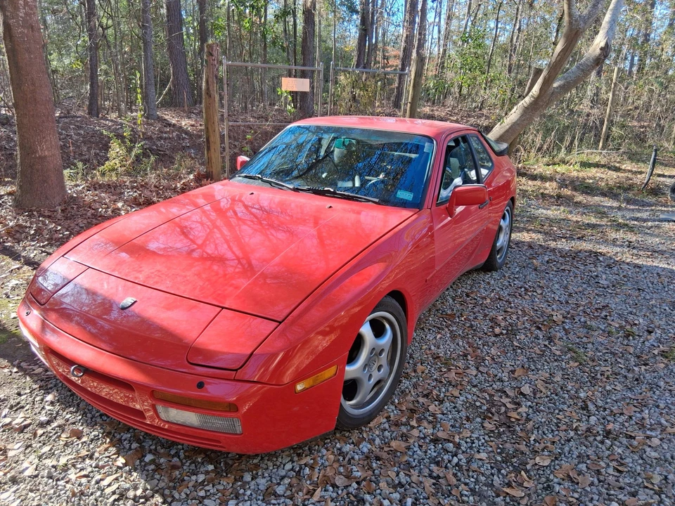 1986 Porsche 944 Turbo - Image 3 of 31
