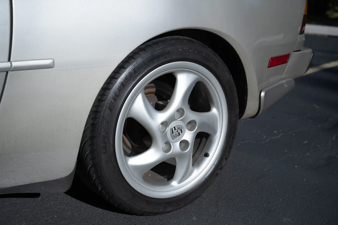 1986 Porsche 944 Turbo - Image 27 of 31
