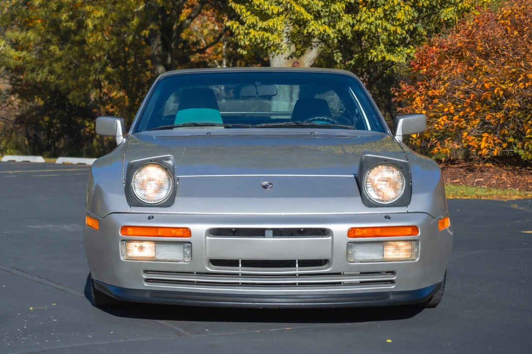 1986 Porsche 944 Turbo - Image 8 of 31