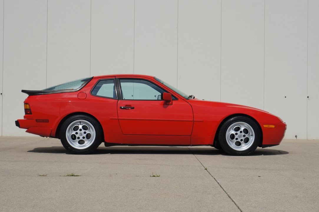 1986 Porsche 944 Turbo - Image 3 of 25