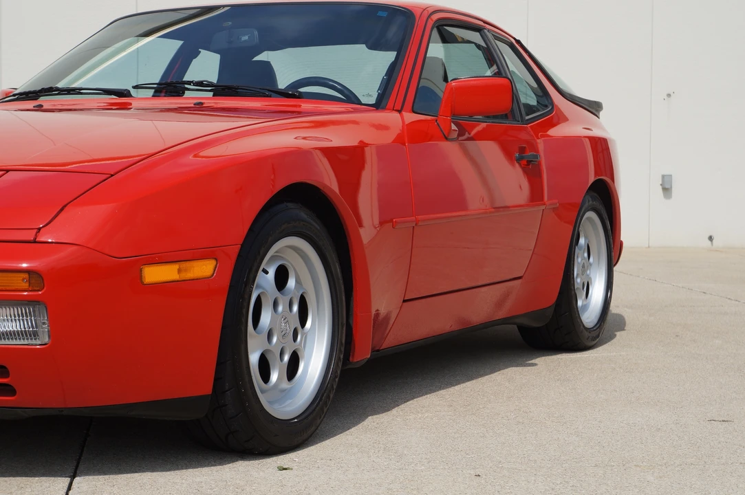 1986 Porsche 944 Turbo - Image 8 of 25
