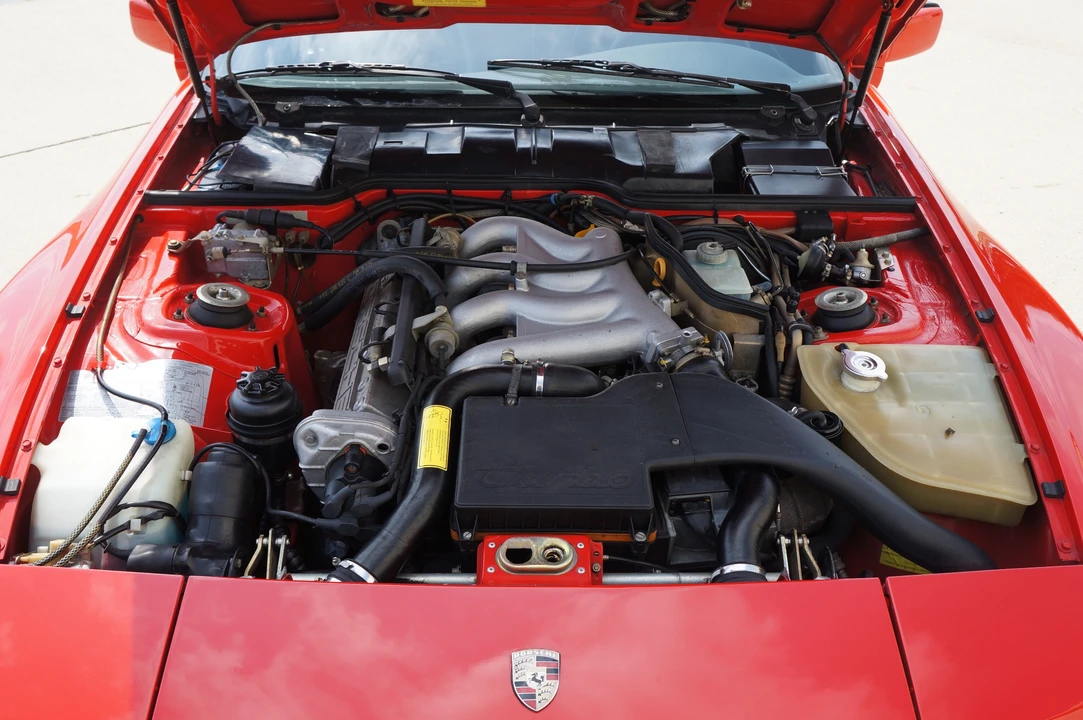 1986 Porsche 944 Turbo - Image 24 of 25