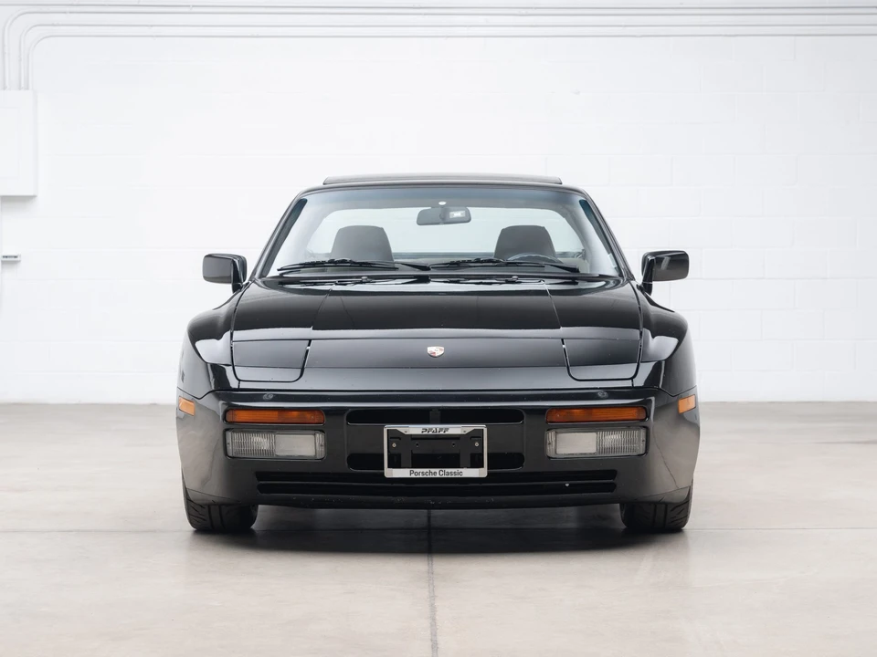1986 Porsche 944 Turbo - Image 19 of 31