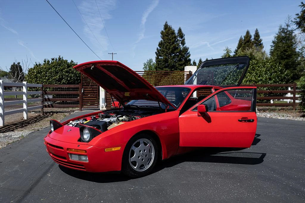 1986 Porsche 944 Turbo - Image 17 of 31