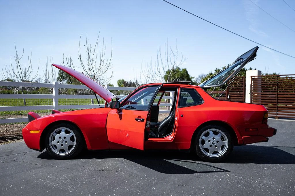 1986 Porsche 944 Turbo - Image 18 of 31