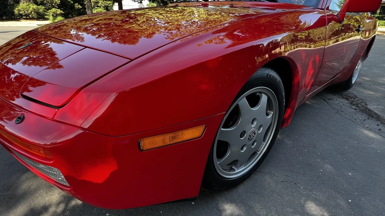 1986 Porsche 944 Turbo - Image 19 of 31