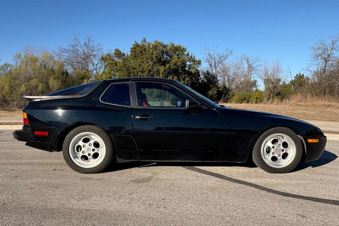 1986 Porsche 944 Turbo - Image 3 of 31