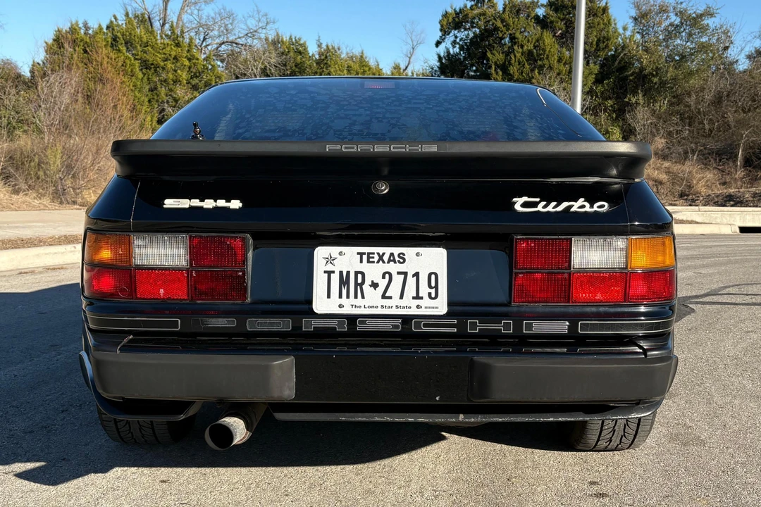 1986 Porsche 944 Turbo - Image 5 of 31