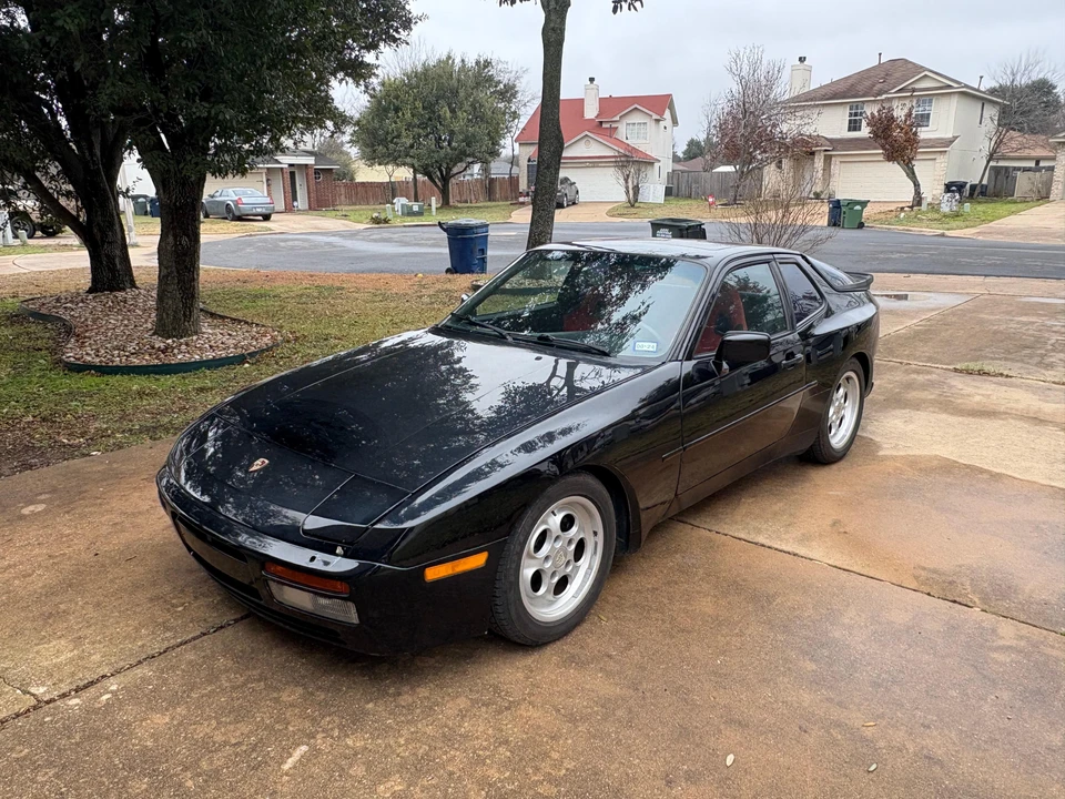 1986 Porsche 944 Turbo - Image 11 of 31
