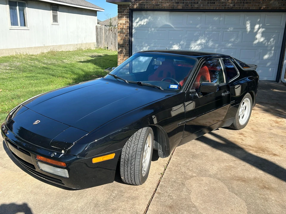 1986 Porsche 944 Turbo - Image 12 of 31