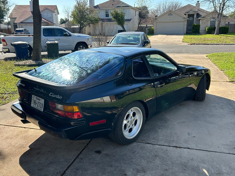 1986 Porsche 944 Turbo - Image 22 of 31