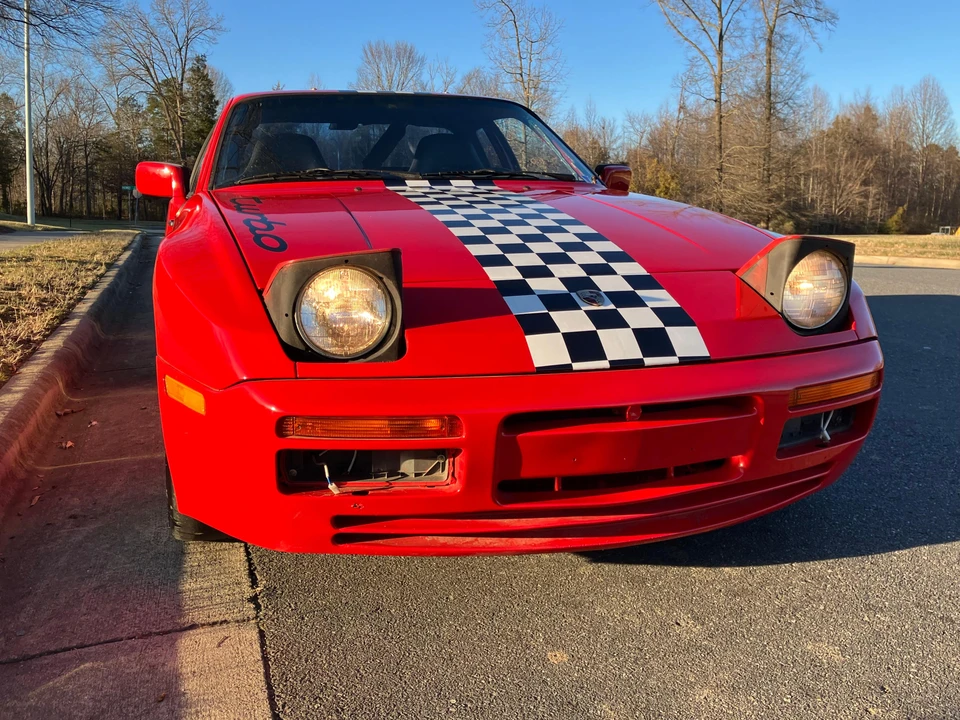 1986 Porsche 944 Turbo - Image 22 of 31