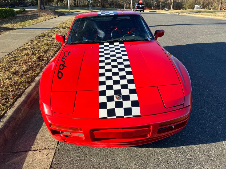 1986 Porsche 944 Turbo - Image 7 of 31