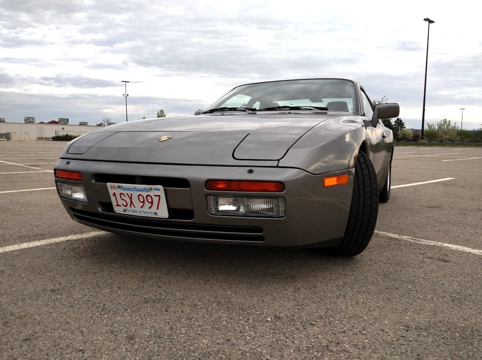 1986 Porsche 944 Turbo - Image 9 of 31