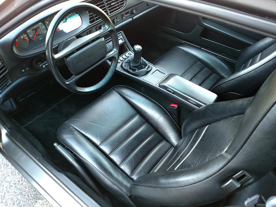 1986 Porsche 944 Turbo - Image 27 of 31