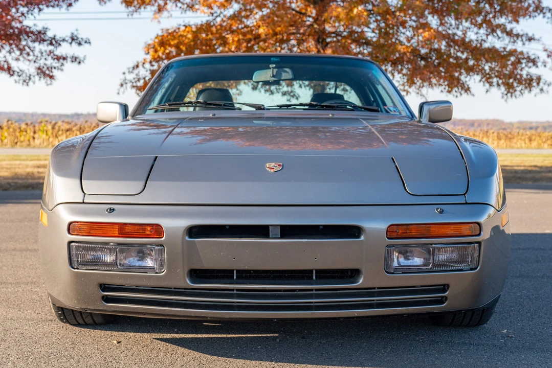 1986 Porsche 944 Turbo - Image 23 of 31