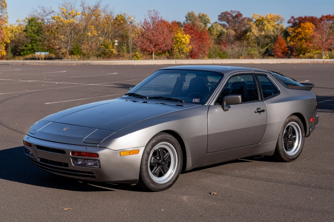 1986 Porsche 944 Turbo - Image 4 of 31
