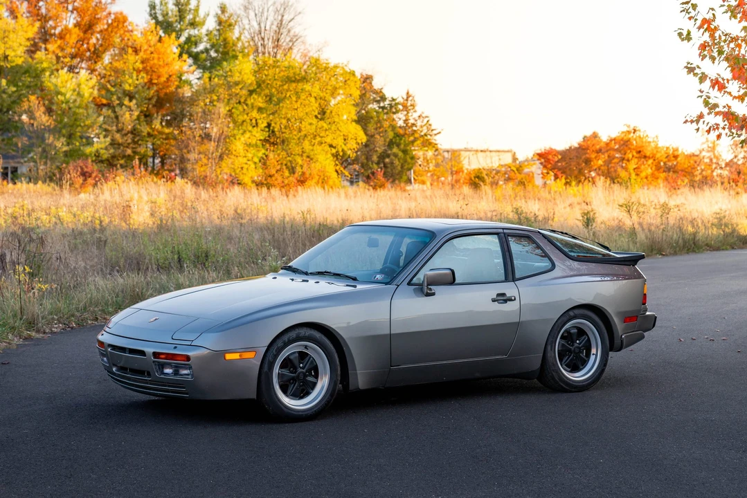 1986 Porsche 944 Turbo - Image 3 of 31