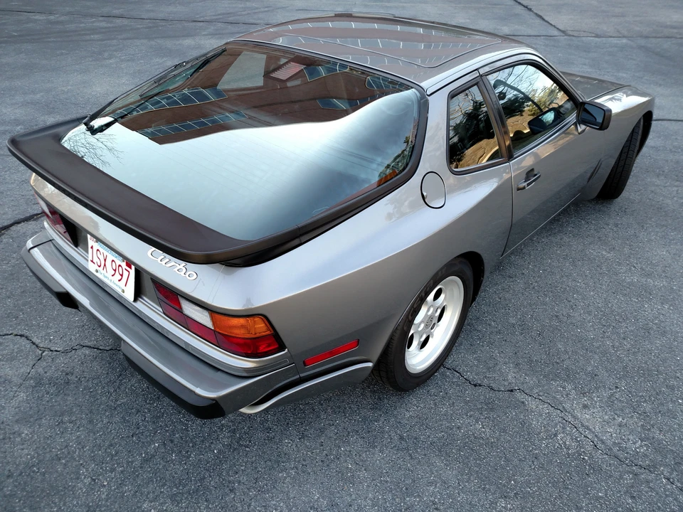 1986 Porsche 944 Turbo - Image 4 of 31