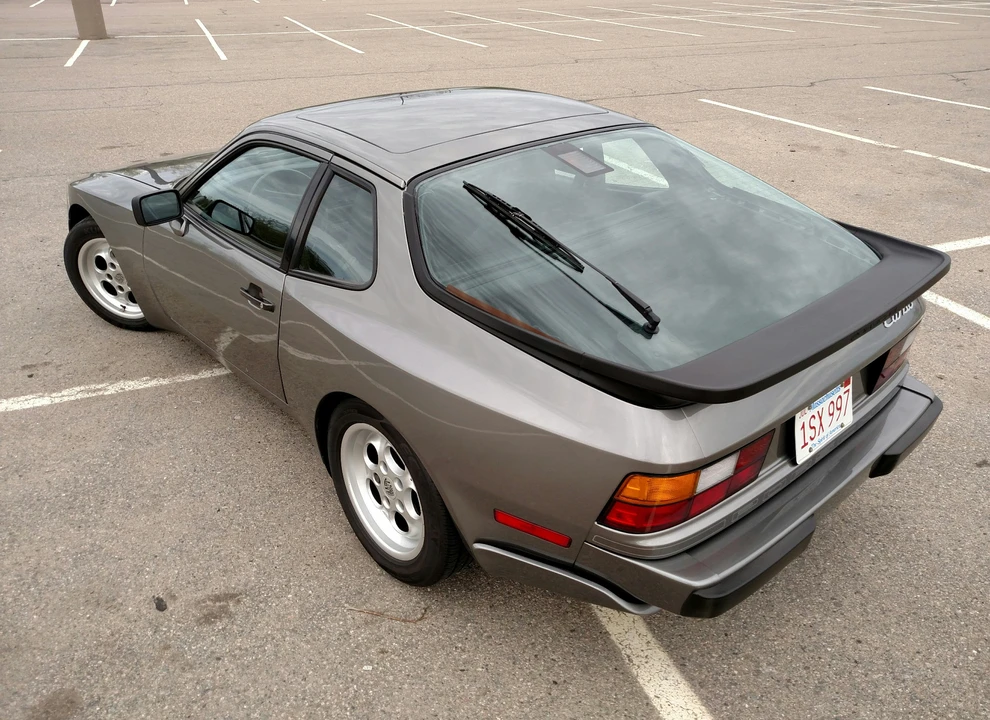 1986 Porsche 944 Turbo - Image 12 of 31