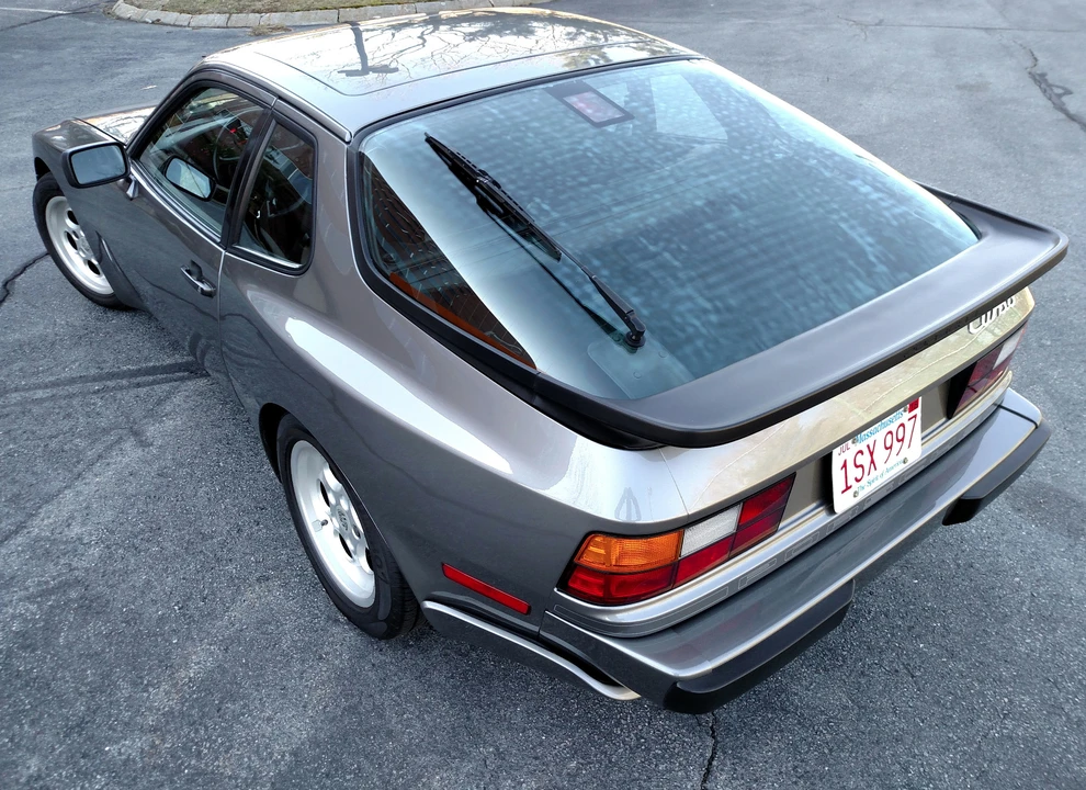 1986 Porsche 944 Turbo - Image 3 of 31