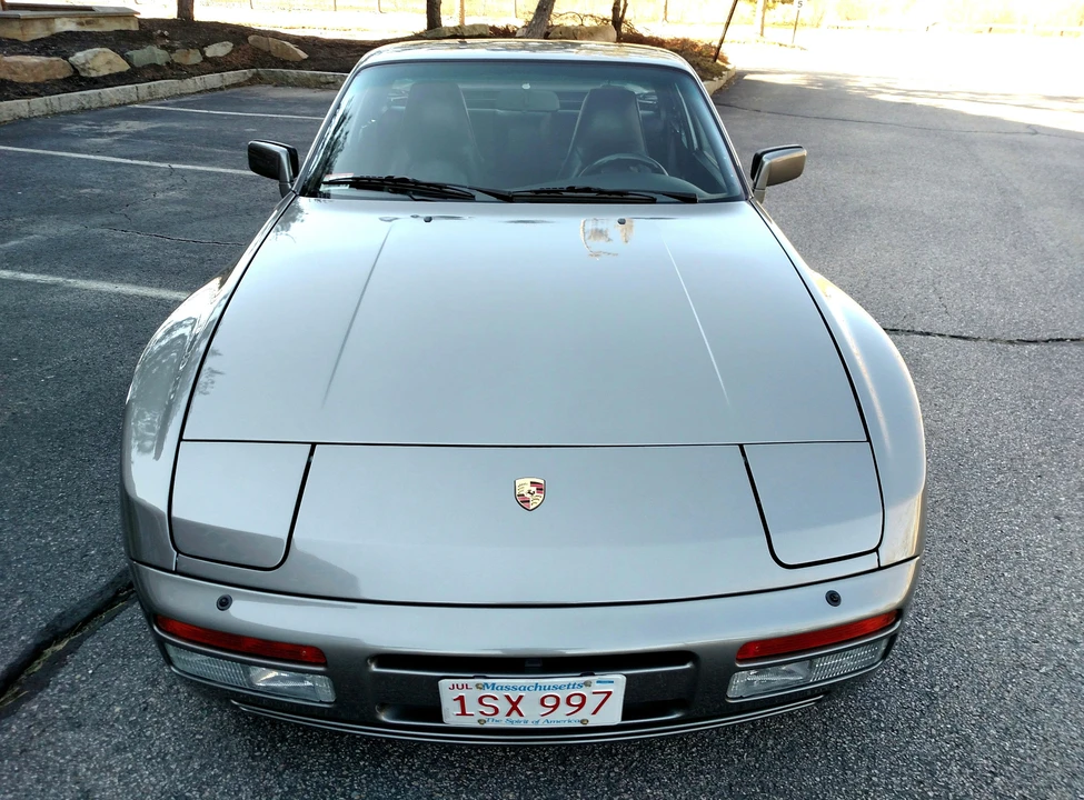 1986 Porsche 944 Turbo - Image 5 of 31