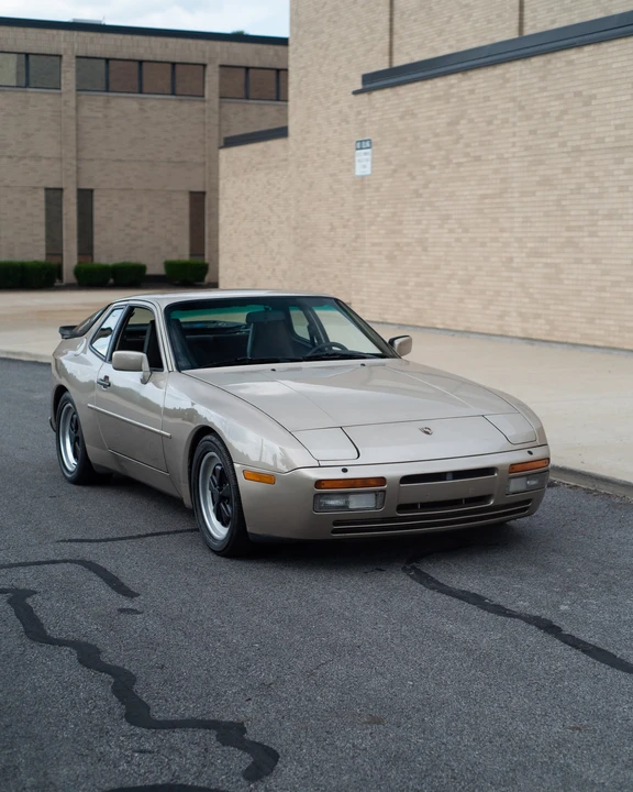 1986 Porsche 944 Turbo - Image 24 of 31