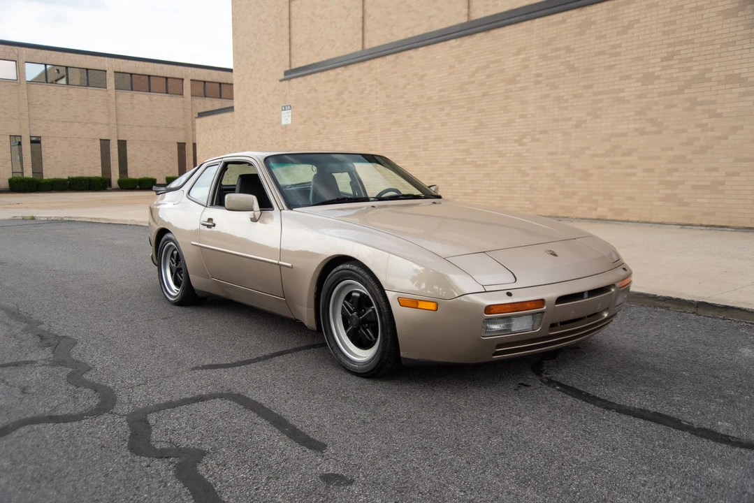 1986 Porsche 944 Turbo - Image 29 of 31