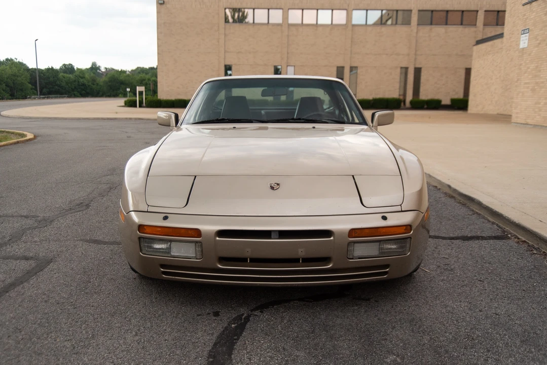 1986 Porsche 944 Turbo - Image 21 of 31