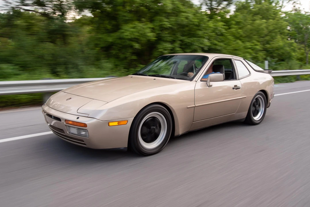 1986 Porsche 944 Turbo - Image 3 of 31