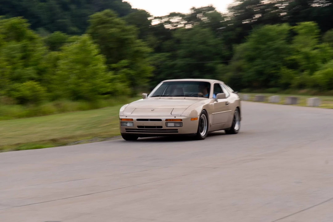 1986 Porsche 944 Turbo - Image 6 of 31